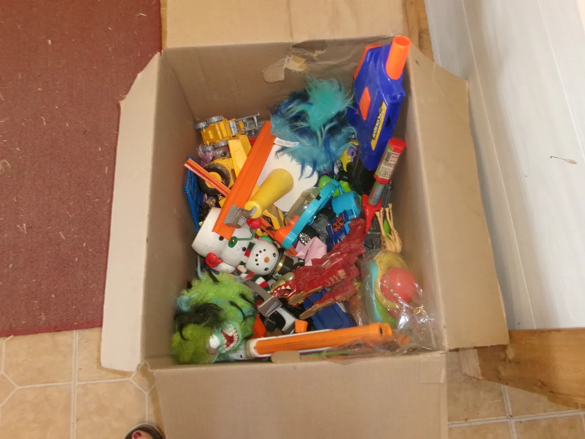 Bulk Assorted Children's Toys & Blasters Box Lot