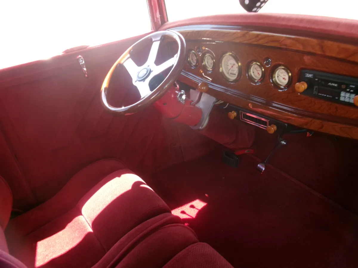 Auction Image 5